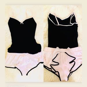 VICTORIAS SECRET TOP AND SHORTS SLEEP SET